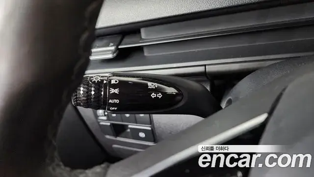 Hyundai Staria 2021 — Фото 17/20