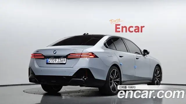 BMW 5 Series 2025 — Şəkil 1/33