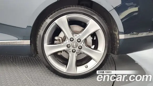 Genesis G80 2022 — Şəkil 35/36