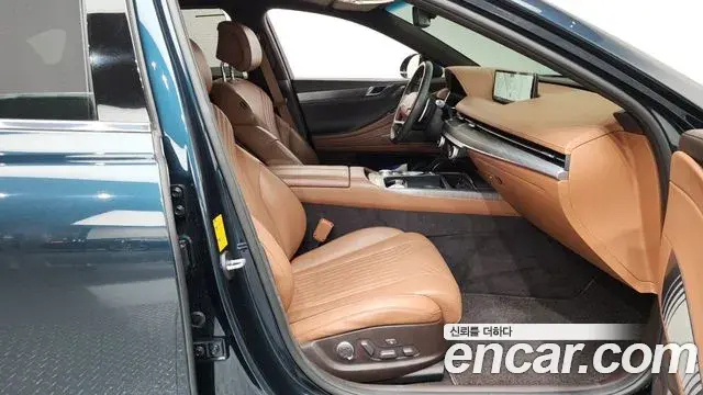 Genesis G80 2022 — Şəkil 28/36