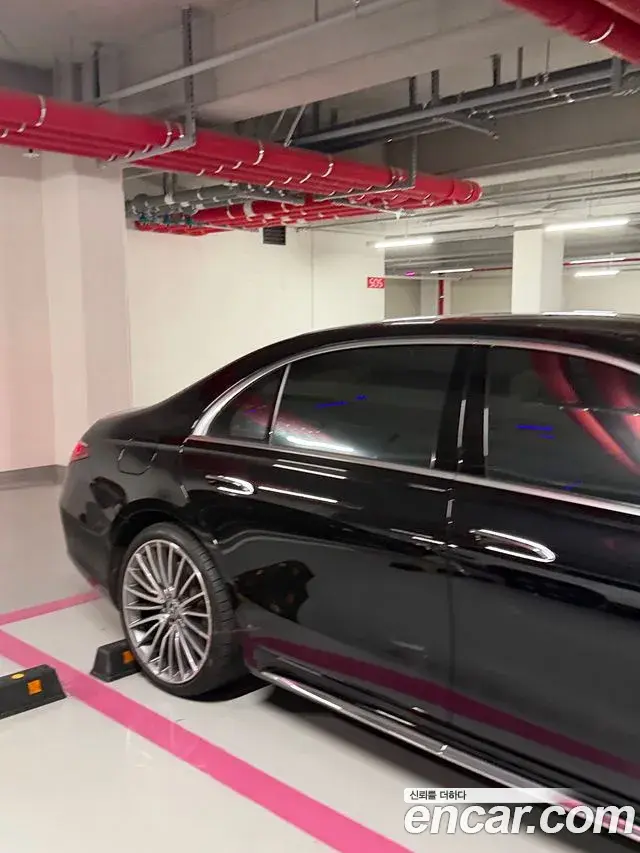 Mercedes-Benz S-Class 2023 — ფოტო 11/13