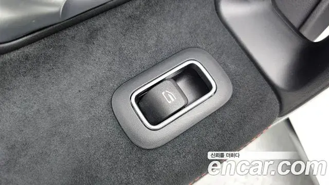 Mercedes-Benz A-Class 2022 — ფოტო 32/34