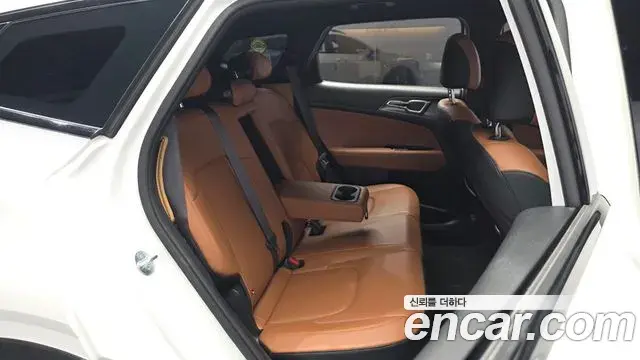Kia Sportage 2023 — Photo 2/31