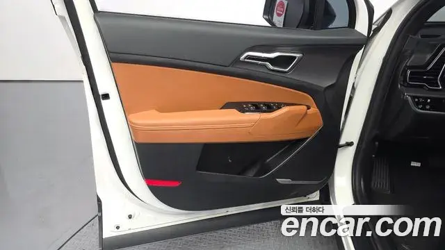 Kia Sportage 2023 — Photo 26/31