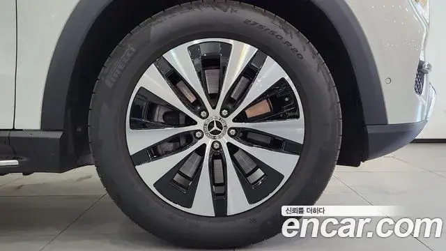 Mercedes-Benz GLE-Class 2026 — Photo 4/20