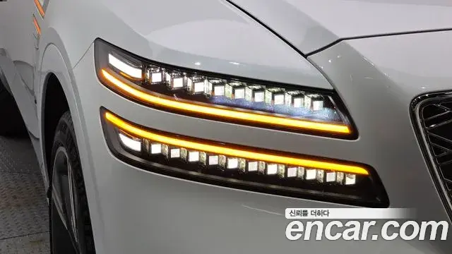 Genesis GV80 2024 — ფოტო 22/35