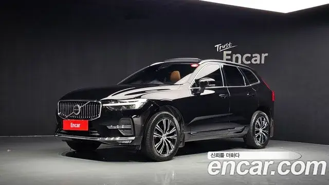 Volvo XC60 2021 — Photo 11/20