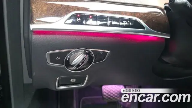 Mercedes-Benz S-Class 2019 — Şəkil 20/33