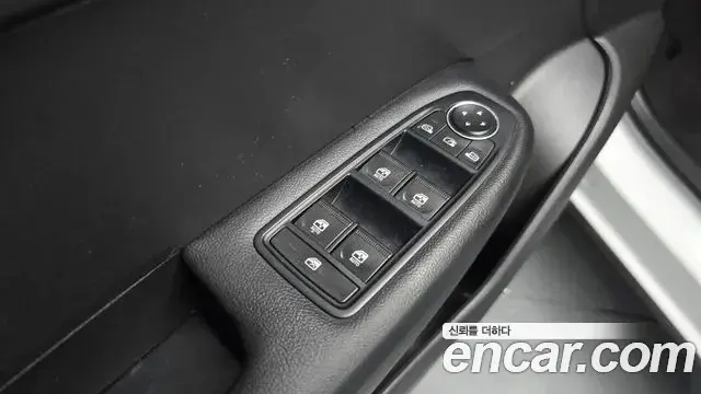 Renault Samsung XM3 2022 — ფოტო 5/30
