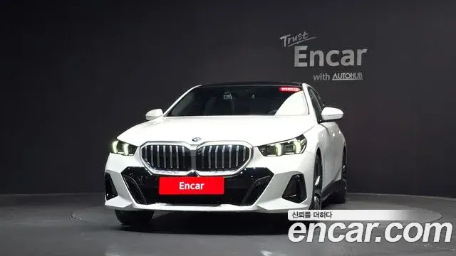 BMW 5 Series 2025 — ფოტო 10/34