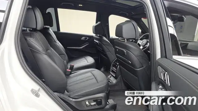 BMW X7 2026 — Şəkil 6/35