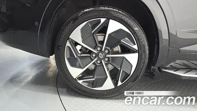 Renault Samsung Grand Koleos 2025 — Photo 8/32