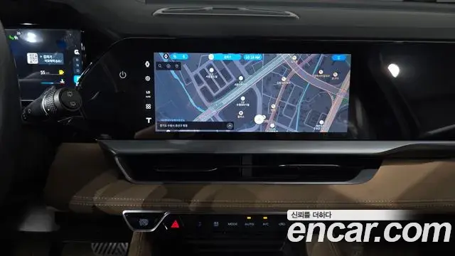 Renault Samsung Grand Koleos 2025 — Photo 24/32
