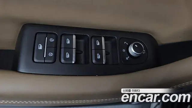 Renault Samsung Grand Koleos 2025 — Photo 17/32
