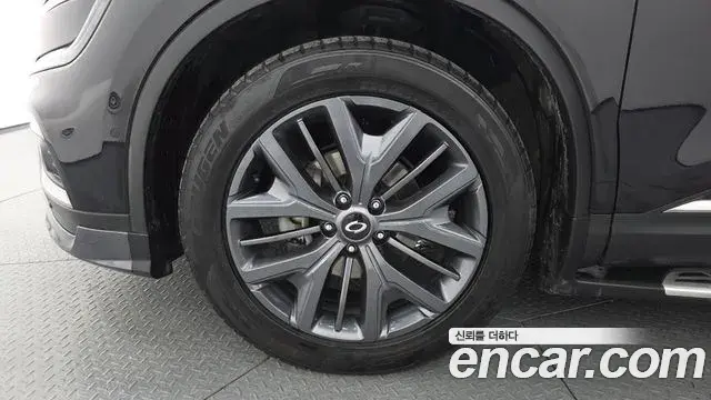 Renault Samsung QM6 2020 — ფოტო 1/37