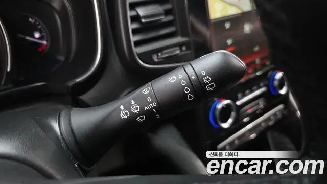 Renault Samsung QM6 2020 — ფოტო 28/37