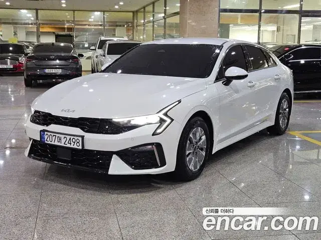 Kia K5 2025 — Фото 1/20
