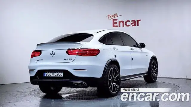 Mercedes-Benz GLC-Class 2018 — Фото 2/20