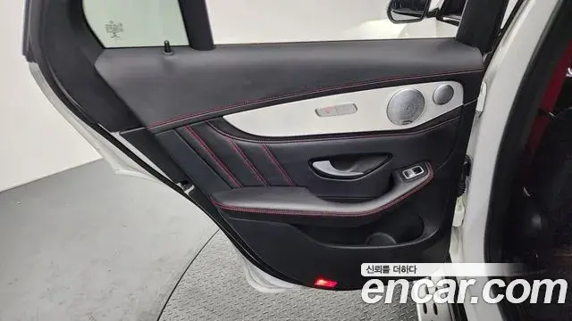 Mercedes-Benz GLC-Class 2018 — ფოტო 34/35