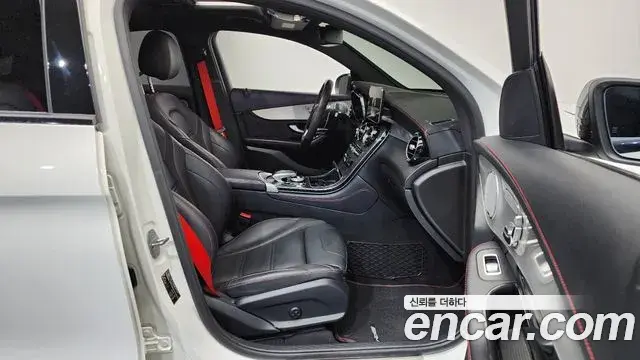 Mercedes-Benz GLC-Class 2018 — ფოტო 4/35