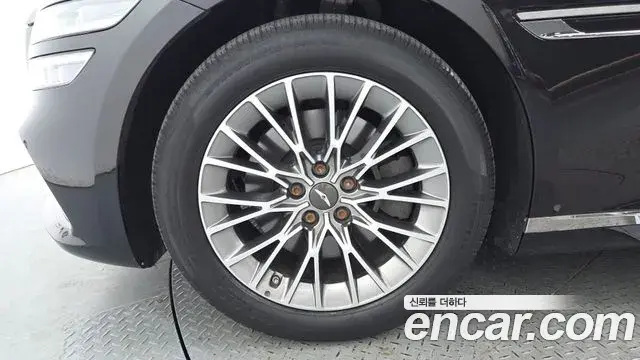 Genesis G80 2020 — Photo 20/34