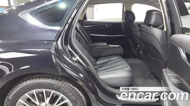 Genesis G80 2020 — Photo 17/34