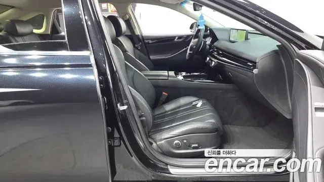 Genesis G80 2020 — Photo 29/34