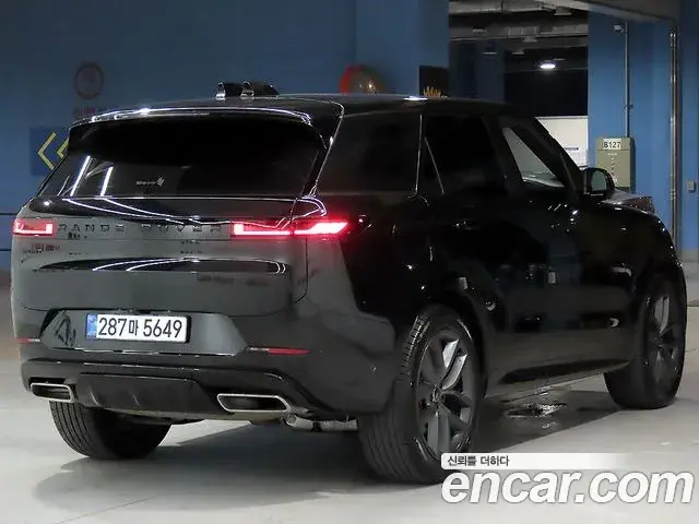 Land Rover Range Rover Sport 2025 — Şəkil 10/19