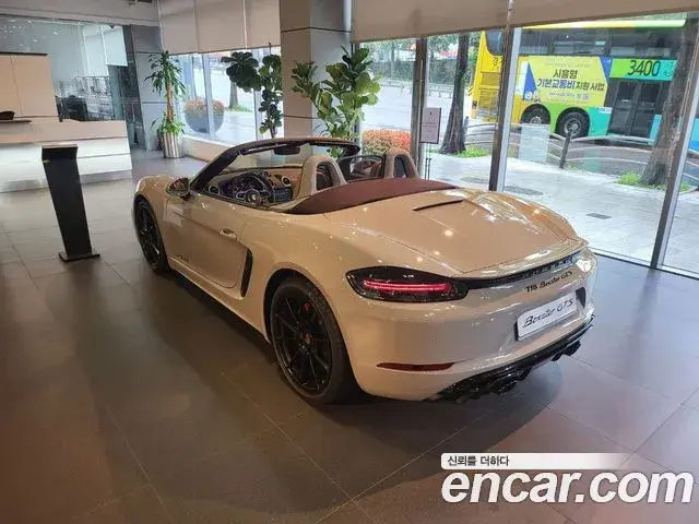 Porsche 718 Boxster 2023 — Şəkil 4/9