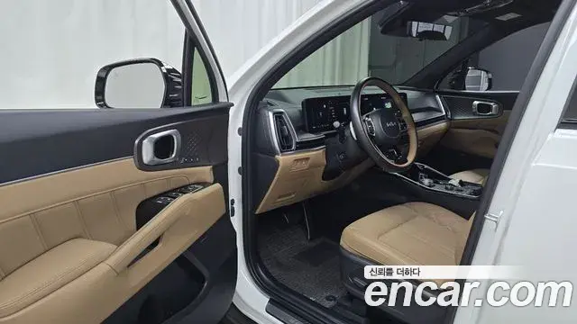 Kia Sorento 2024 — Şəkil 18/37