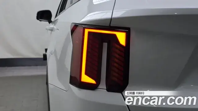 Kia Sorento 2024 — Şəkil 35/37