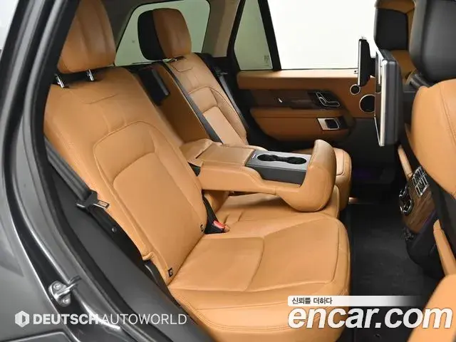 Land Rover Range Rover 2021 — Photo 16/20