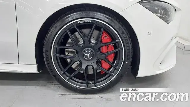 Mercedes-Benz CLA-Class 2025 — Фото 4/18