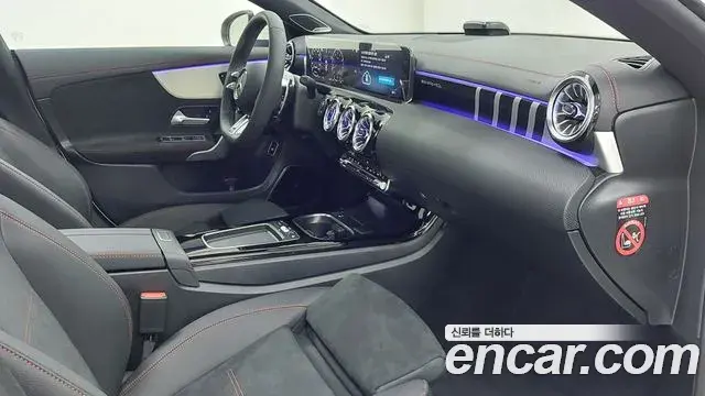 Mercedes-Benz CLA-Class 2025 — Фото 13/18