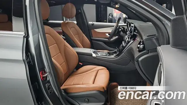 Mercedes-Benz GLC-Class 2022 — Şəkil 26/34