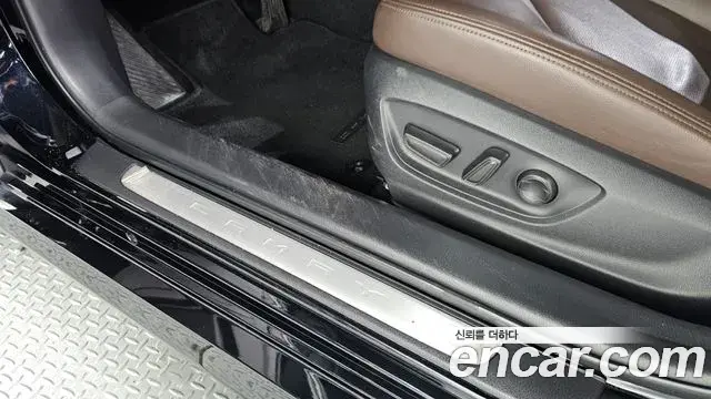 Toyota Camry 2019 — Photo 26/31