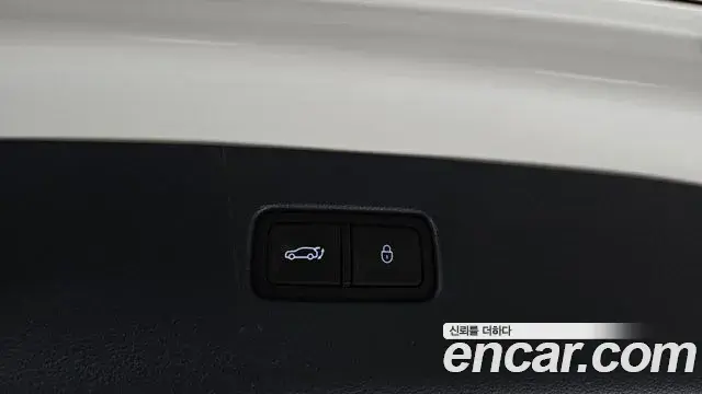 Genesis GV80 2023 — Photo 6/20
