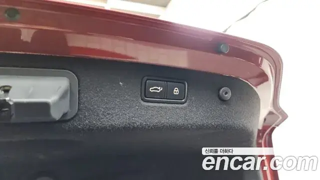 Genesis G70 2019 — Şəkil 25/34
