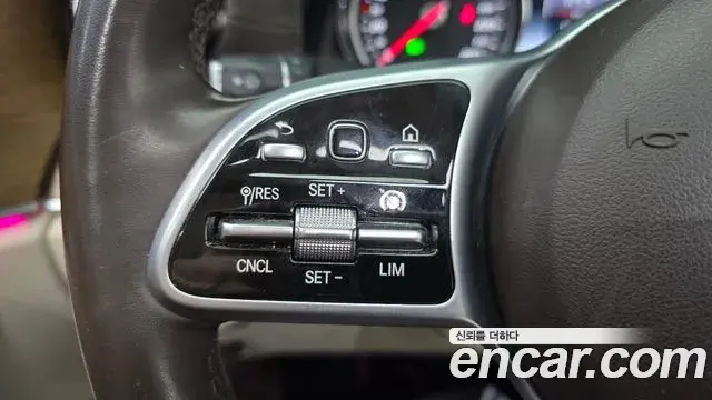 Mercedes-Benz E-Class 2019 — ფოტო 5/30