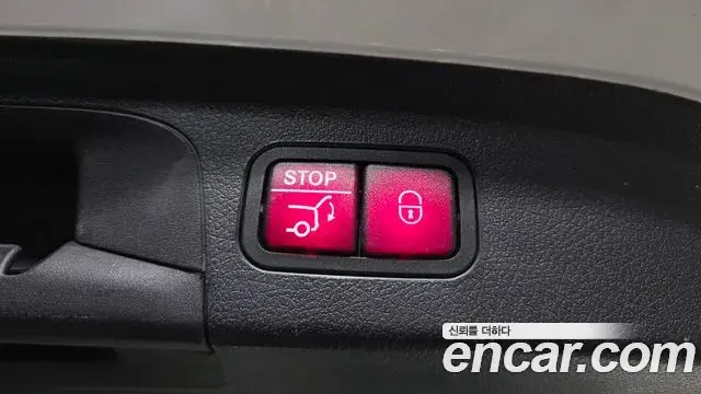 Mercedes-Benz GLE-Class 2019 — ფოტო 14/31