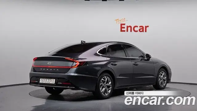 Hyundai Sonata Hybrid 2022 — Şəkil 11/20
