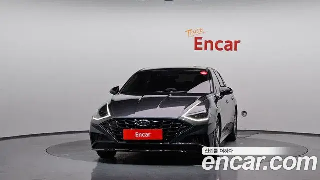 Hyundai Sonata Hybrid 2022 — Şəkil 9/20