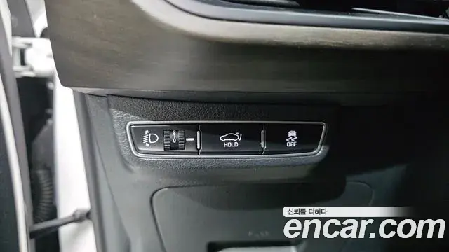 Kia K8 2022 — Şəkil 27/34
