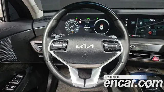 Kia K8 2022 — Şəkil 24/34