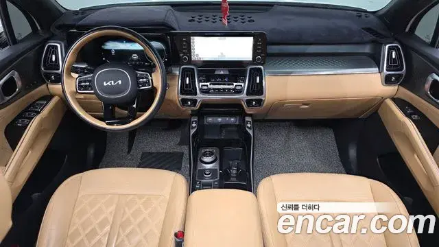 Kia Sorento 2022 — Фото 7/20