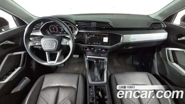 Audi Q3 2023 — Photo 16/20
