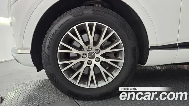 Genesis GV80 2022 — ფოტო 27/34