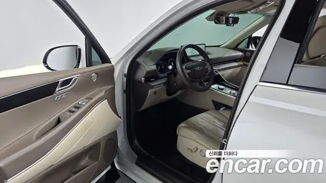 Genesis GV80 2022 — ფოტო 26/34