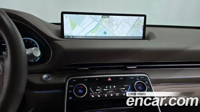 Genesis GV80 2022 — ფოტო 15/34