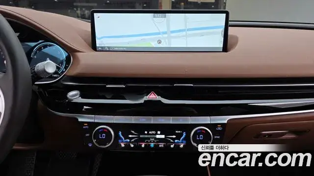 Genesis G80 2022 — Photo 15/20